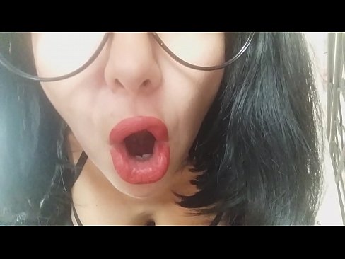 ❤️ Honey, hooyadaa anoo ah hooyadaa kuma ogolaan doonto inaad iskuul aado maanta... aad baan kuugu baahanahay... Galmada dabada ❌️