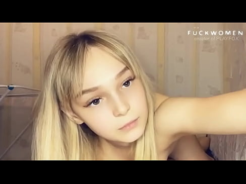 ❤️ Gabar dugsi oo aan dhergin ayaa siisa saaxiibkeed lacag la'aan afka ah Galmada dabada ❌️